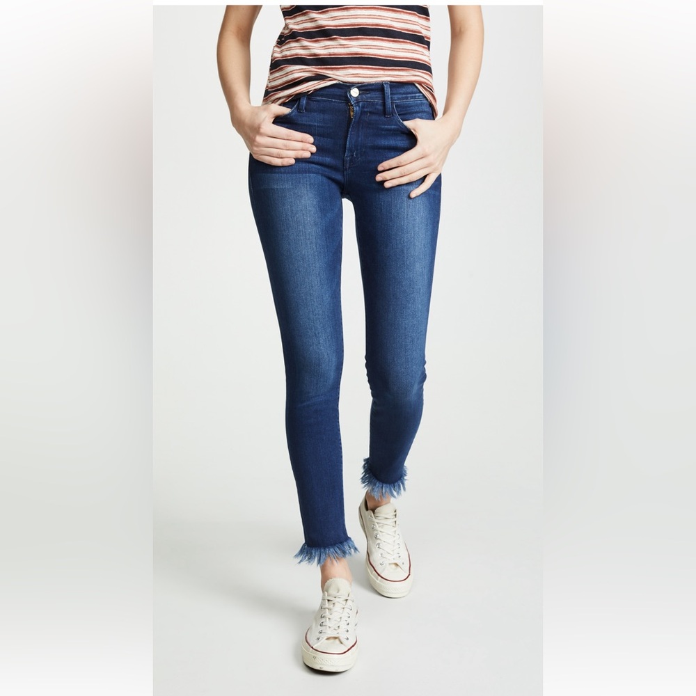 FRAME Le Skinny De Jeanne Crop Jeans, Size 26